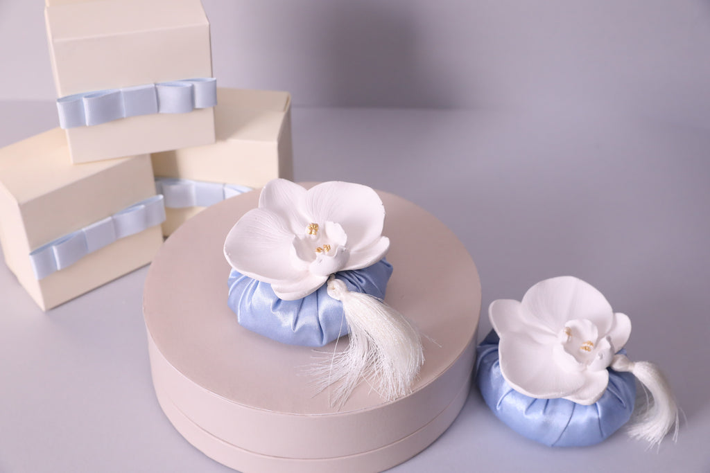 Luxury Orchid Flower Favor Bag – Elegant Satin Gift Pouch with Tassel