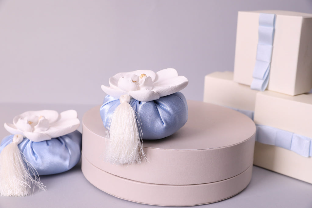 Luxury Orchid Flower Favor Bag – Elegant Satin Gift Pouch with Tassel